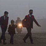 Federal Government Extended Winter Vacations for Schools