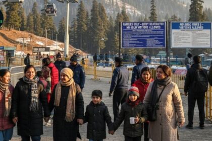Murree Limits Two Popular Tourist Attractions to Families Only