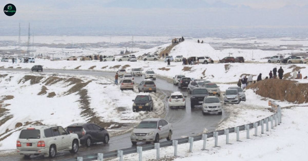 Rare Snowfall Hits Nushki Desert in Pakistan After 20 Years