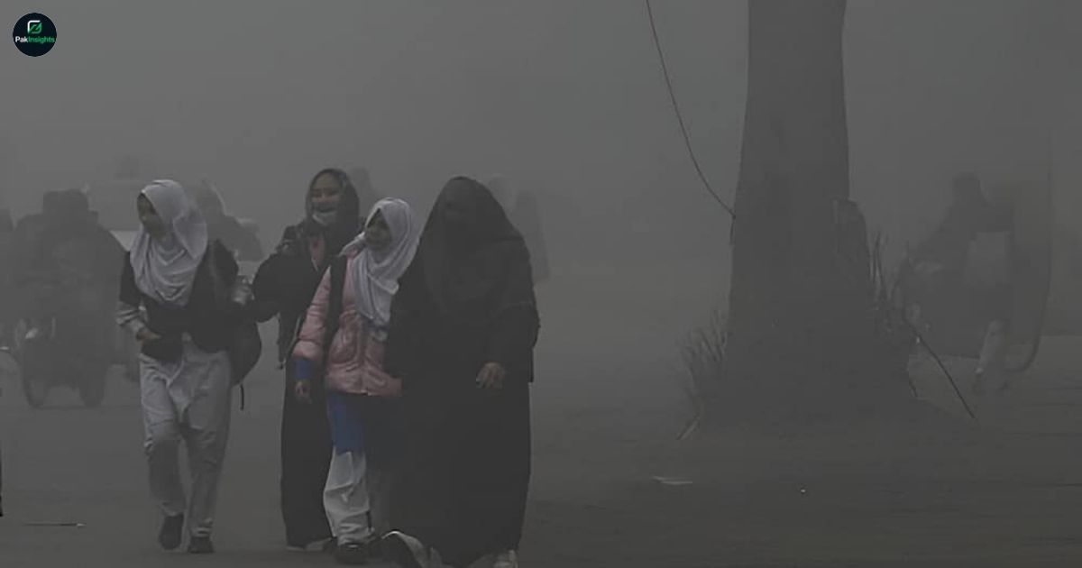 Schools Opened During Winter Break Face Sealing in Lahore