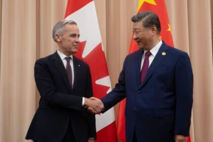 Trump Threatens Canada With Full US Tariff Over China Deal