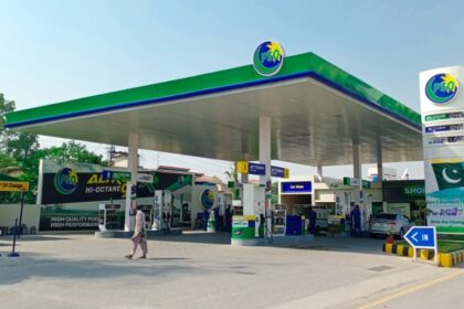 How Much Tax Do Pakistanis Pay on Petrol and Diesel?