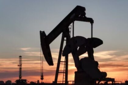 Oil Prices Fall as Iran Nuclear Negotiations Progress