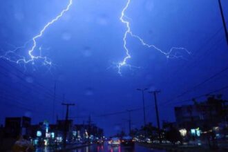 PMD Issues Rain, Thunderstorm, and Hailstorm Alert for Karachi