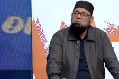 Saqlain Mushtaq Highlights Communication Gap Between Players