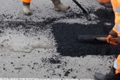 Sindh Cabinet Sanctions Rs8.53 Billion for Karachi Road Repairs