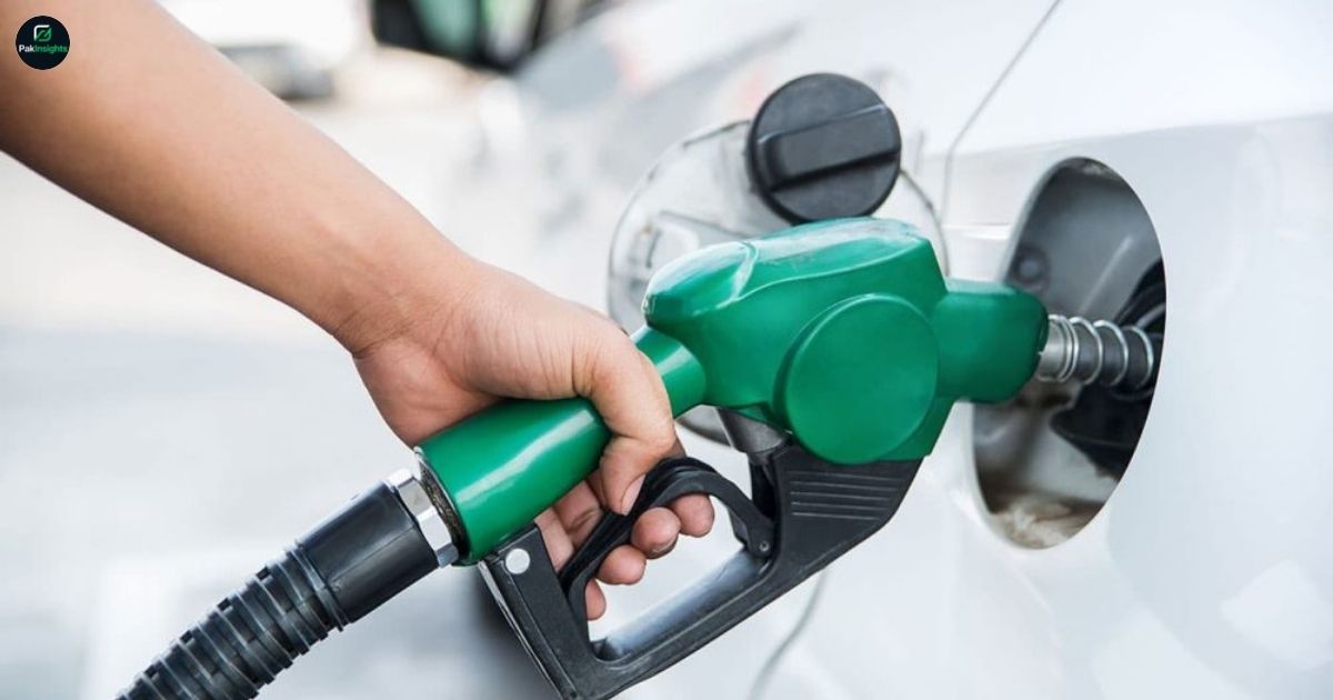 Government Raises Petrol Price in Pakistan to Rs.321.17 Per Litre