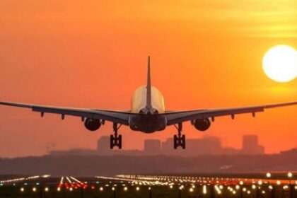 Iran War Forces Airlines to Raise Ticket Prices in Pakistan and Beyond