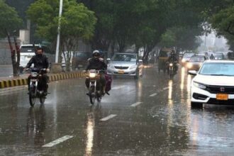 Karachi Weather: Rain and Thunderstorm Forecast for March 18