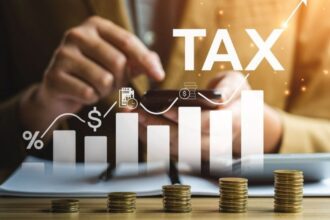 Pakistan Approves Income Tax Relief for Salaried Workers