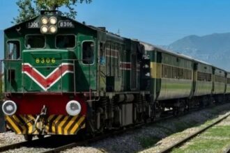Pakistan Railways Announces Four Special Trains for Eid Travel