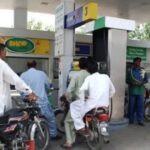 Pakistan tightens monitoring of petrol stations to ensure fuel quality