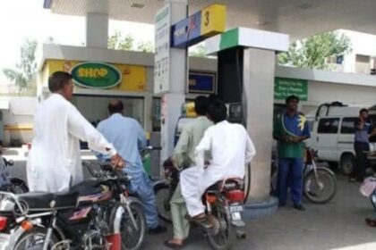 Pakistan tightens monitoring of petrol stations to ensure fuel quality