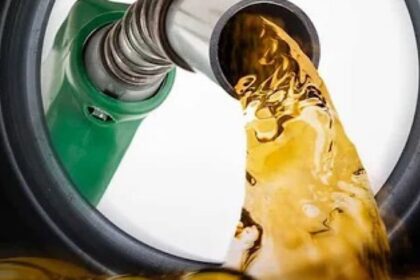 Petrol, Diesel Price Hike Expected in Pakistan After Freeze Ends