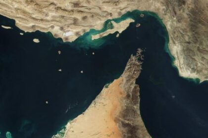 Iran Reroutes Ships in Strait of Hormuz as Sea Mine Threat Raises
