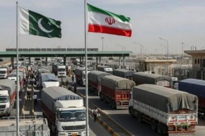 Pakistan Boosts Trade Links, Allows Transit Cargo to Iran