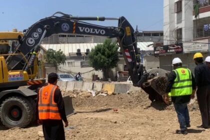 University Road Project in Karachi Back on Track with FWO