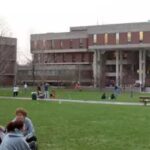 US Liberal Arts School Hampshire College Announces Closure