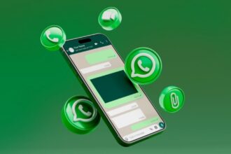 WhatsApp Tests Real-Time Alerts for Linked Device Use Activity