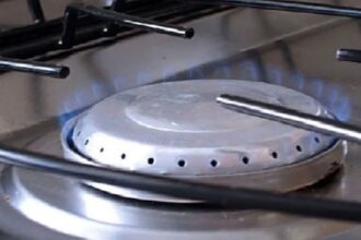 Gas Supply Suspension Announced for Several Karachi Areas