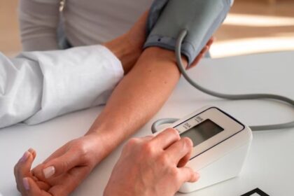 How Water Minerals Help Control High Blood Pressure Risk