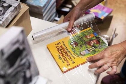 Pakistan Bans Plastic Covers on Books to Cut Pollution
