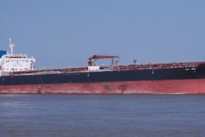 Pakistani Vessel Delivers 80 Million Liters Diesel to Karachi