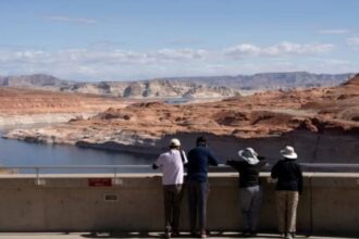 US Plans Major Water Cuts on Colorado River Amid Drought Crisis