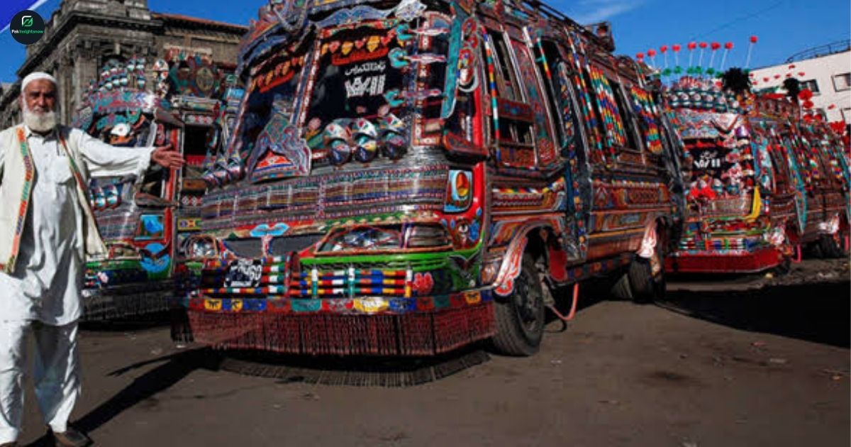 Karachi Bus Strike Disrupts Transport Over E-Challan Row